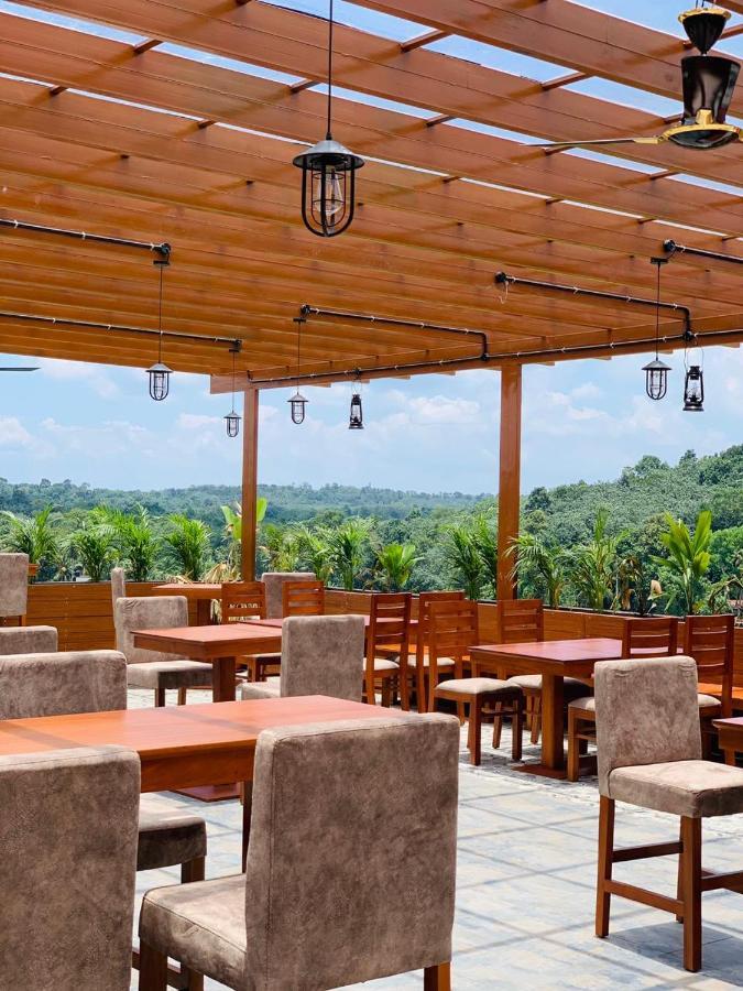 Beeza Clubhouse Hotel Kottayam Exterior photo